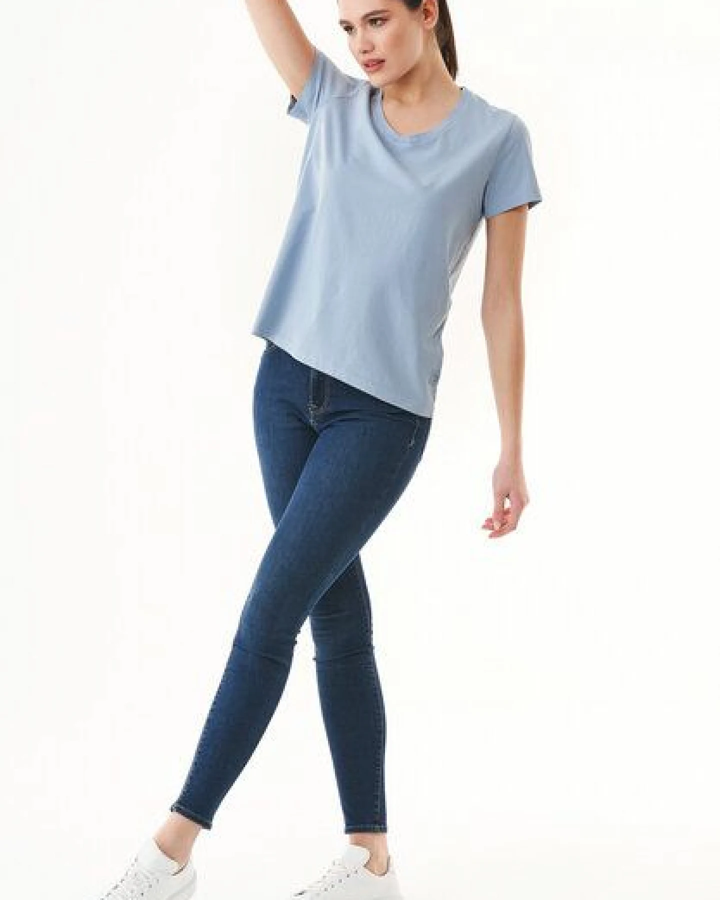 ORGANICATION Natural Dye T-Shirt aus Bio-Baumwolle – Ansicht 2
