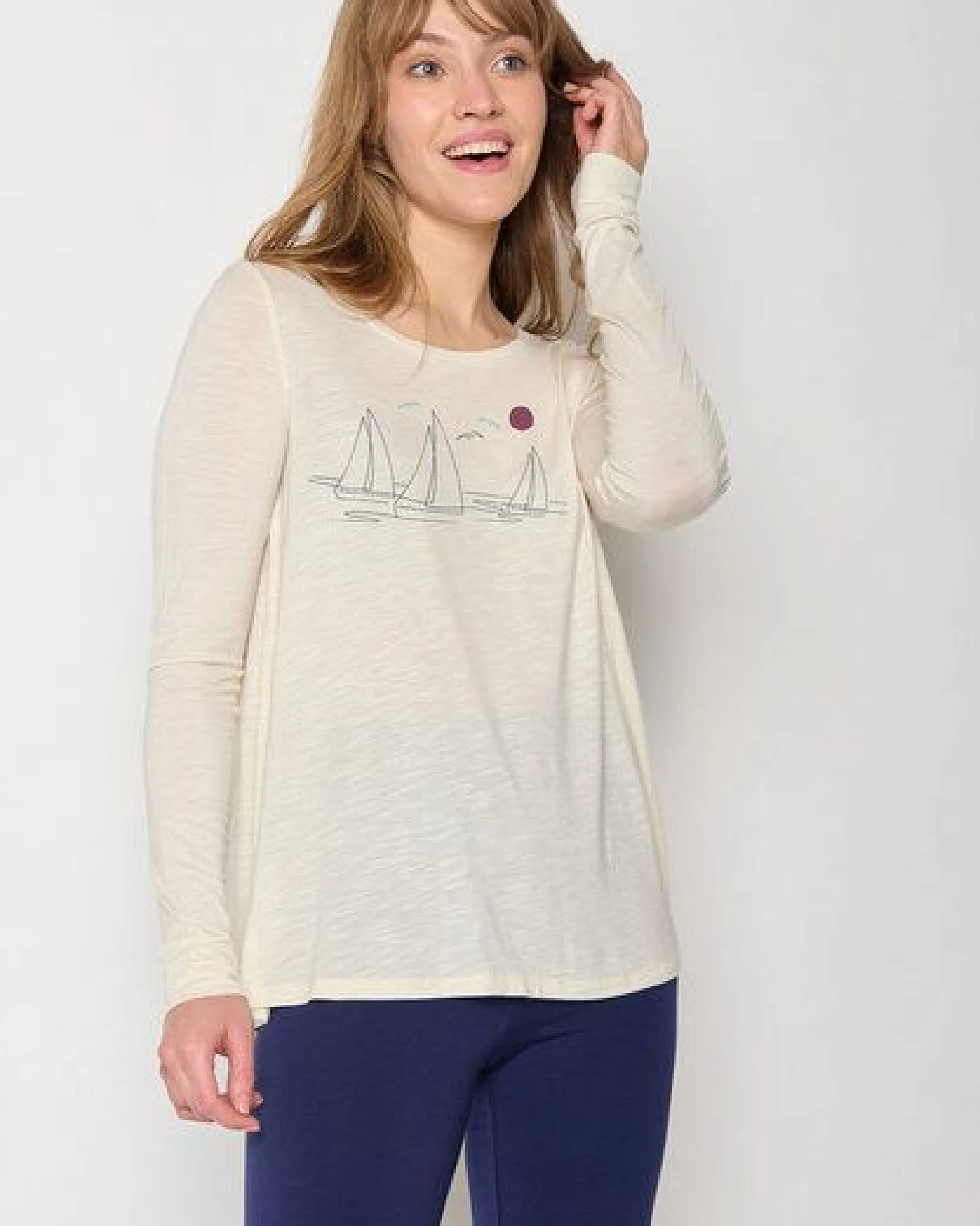 GREENBOMB Nature Upwind Mind - Lässiges Longsleeve aus einem LENZING ECOVERO Mix / hochwertiger Print / Fair & Vegan – Ansicht 2