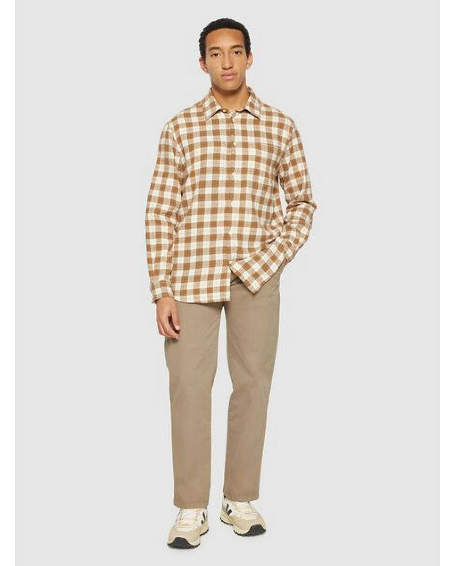 KnowledgeCotton Apparel Kariertes Checked Hemd Loose Fit aus Bio-Baumwolle – Ansicht 4