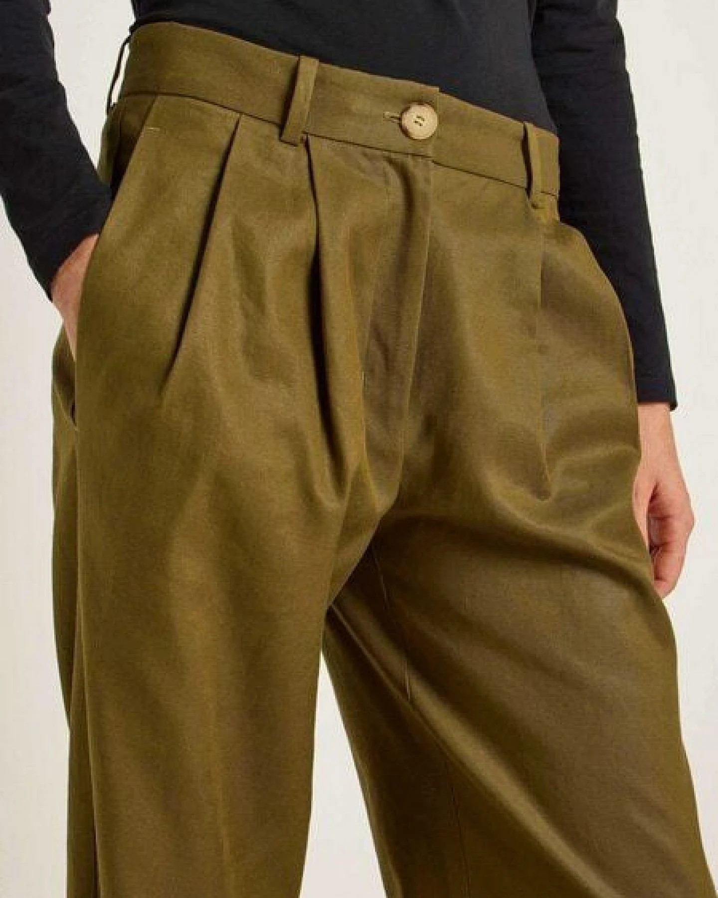LANIUS Marlenehose aus TENCEL Lyocell und Bio-Baumwolle – Ansicht 3