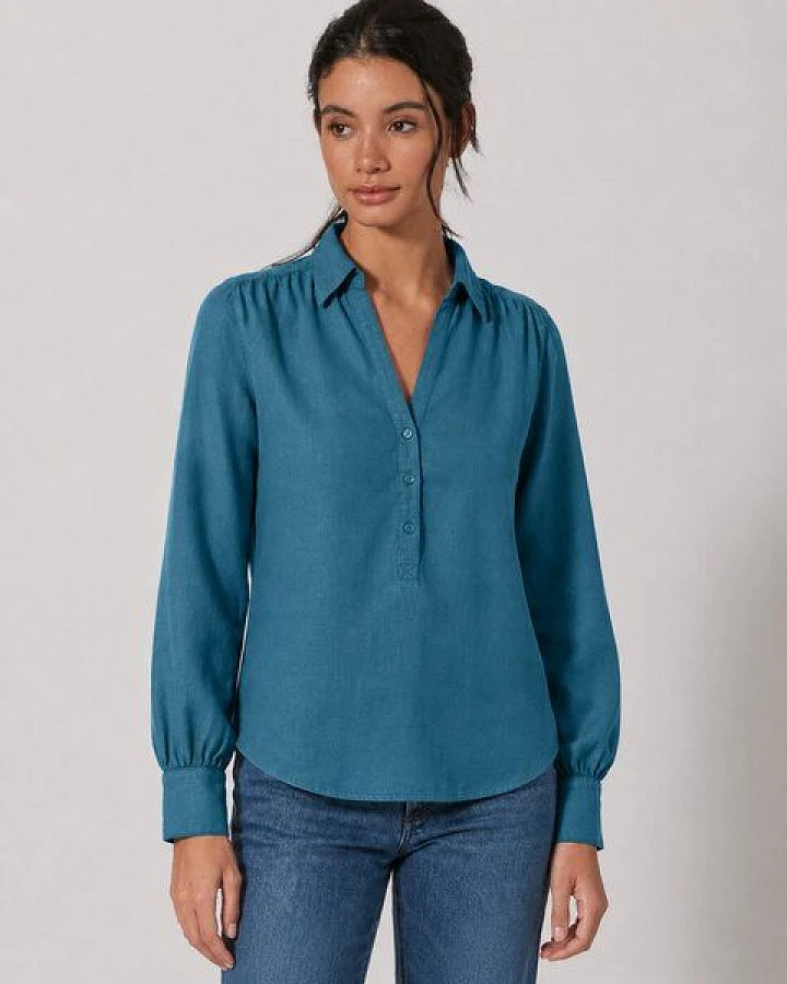 Blau