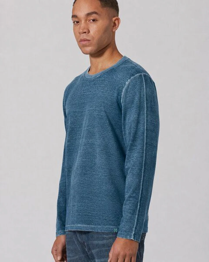 Blau