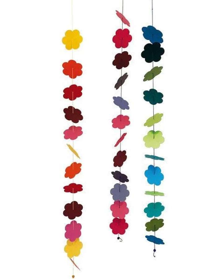 Sundara Deko-Girlande FLOWER RAIN aus handgeschöpftem Recycling Baumwollpapier