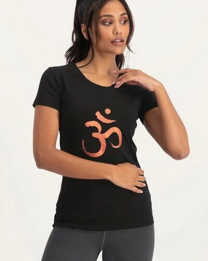 Urban Goddess Om Core Yoga T-Shirt