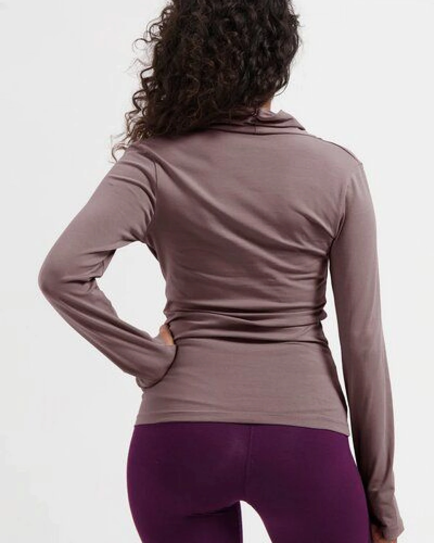 Urban Goddess Ishtar Yoga Langarmshirt – Ansicht 3
