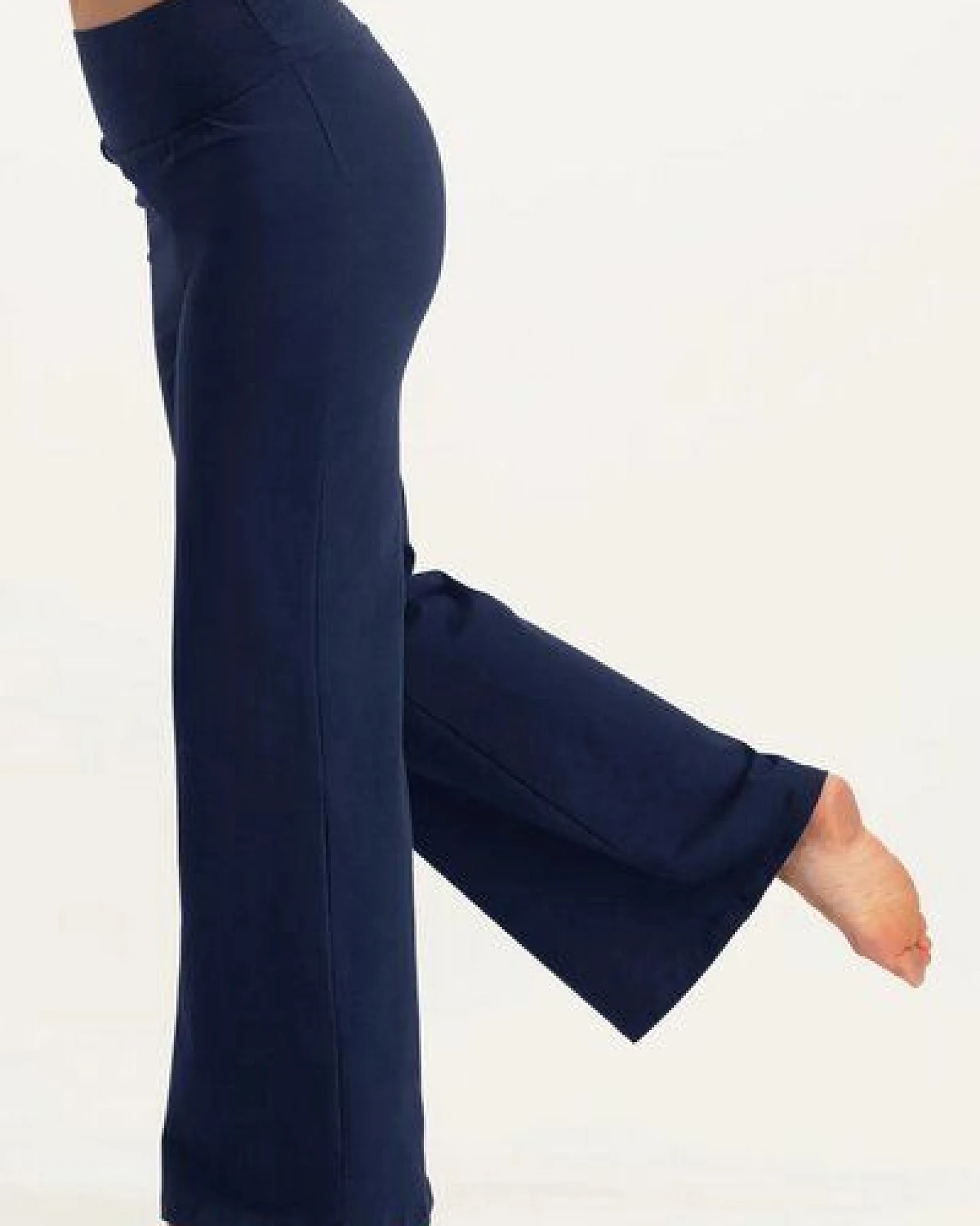 Urban Goddess Maeve weite Yogahose mit Midwaist – Ansicht 4