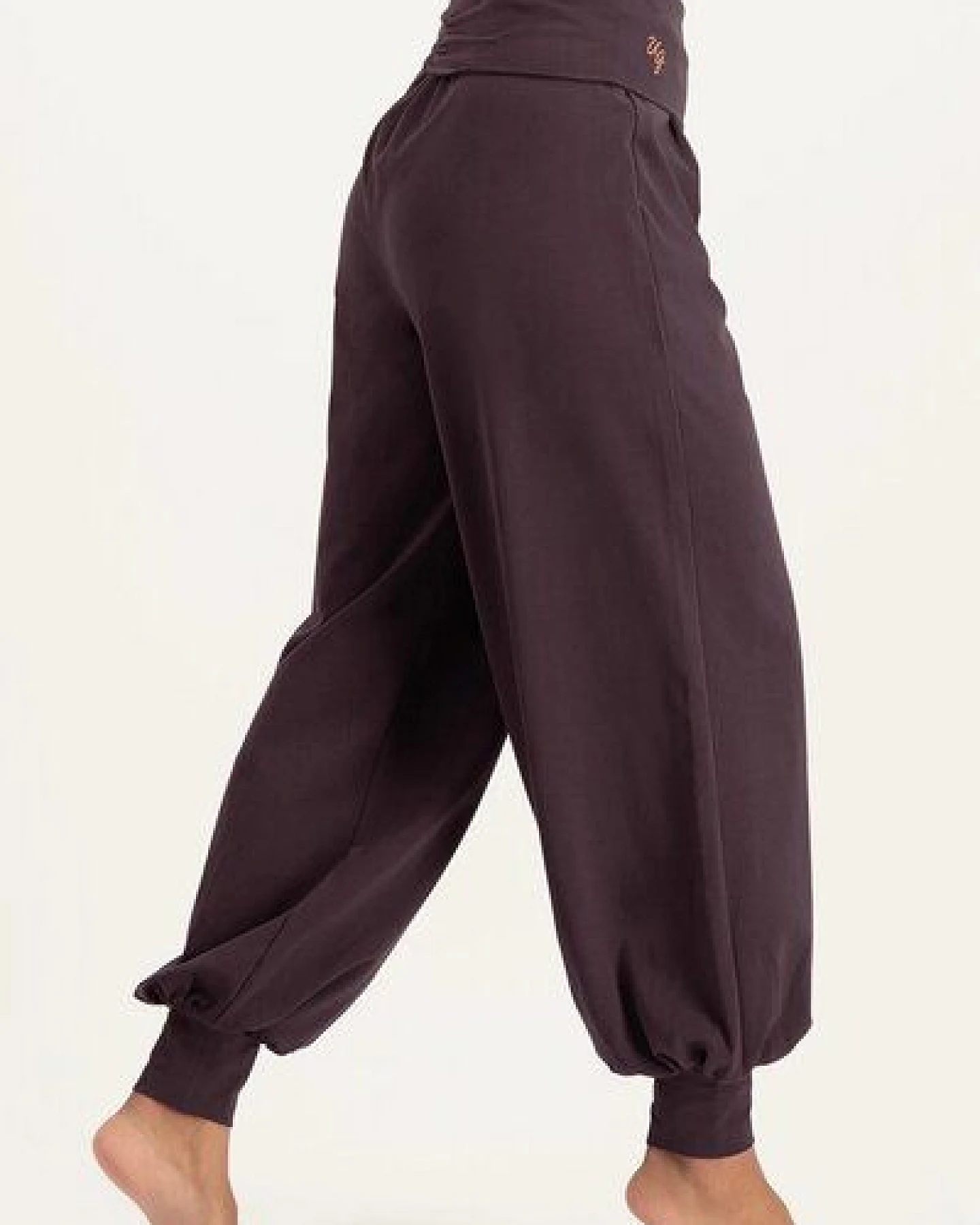 Urban Goddess Rhea Yoga-Hose mit lockerer Passform – Ansicht 2