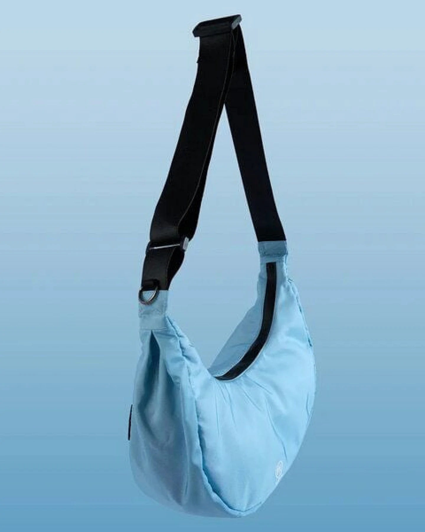 Airpaq Moonbag aus Autoschrott – Ansicht 4