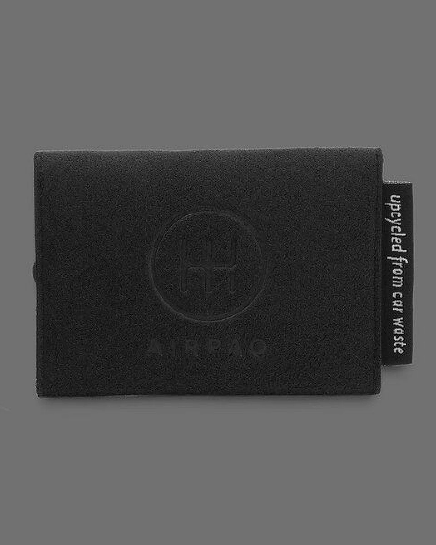Airpaq Cardholder aus Autoschrott – Ansicht 2