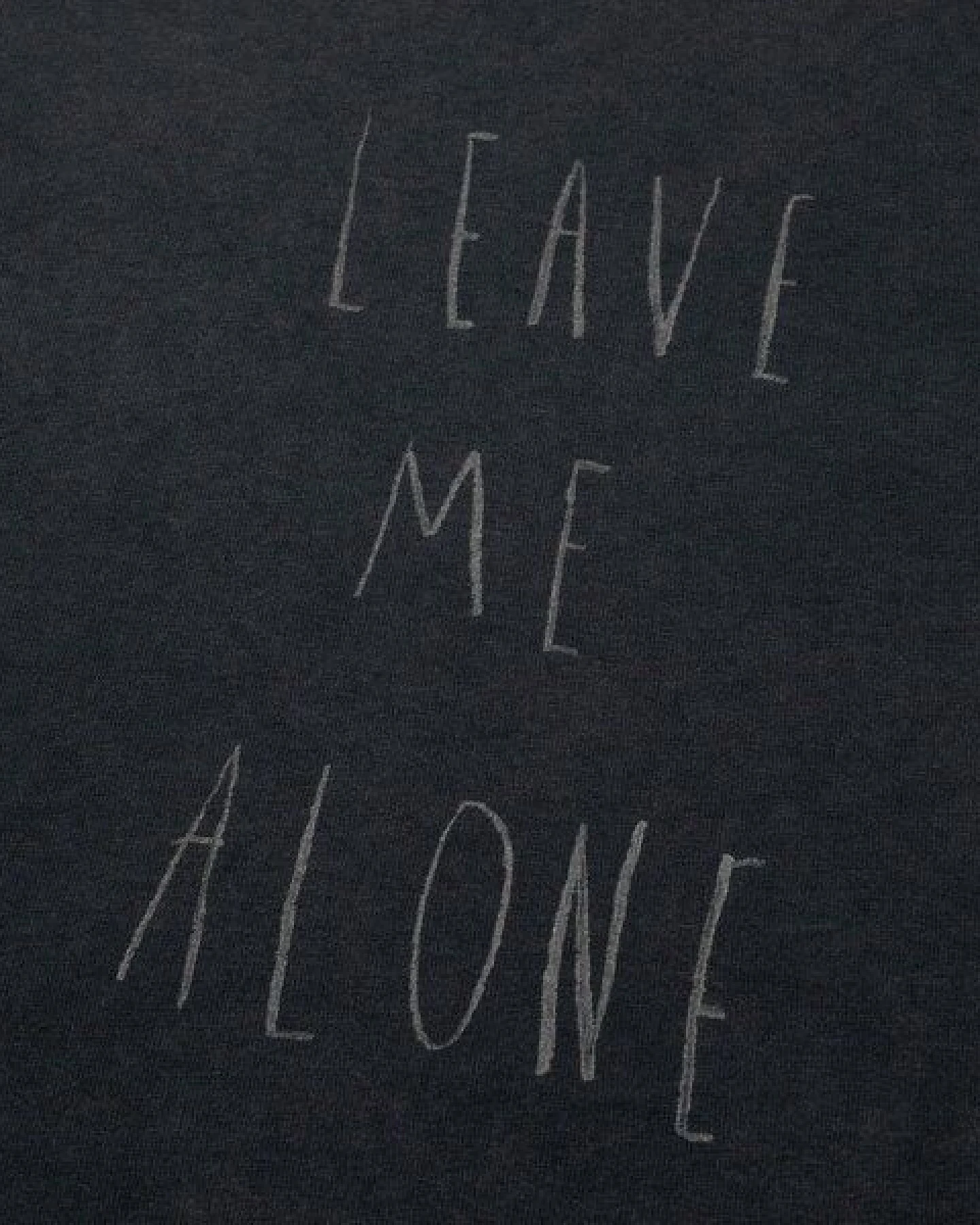 Nudie Jeans T-Shirt für Frauen - Joni Leave Me Alone - Faded Black – Ansicht 2