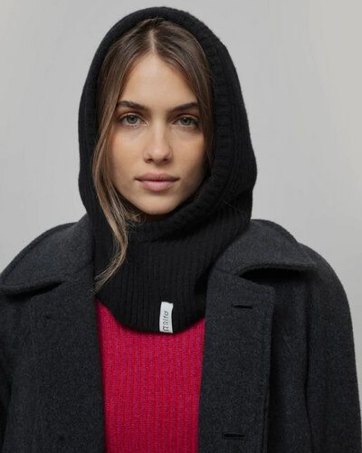 Rifò - Circular Fashion Made in Italy Kapuzenschal/ Balaclava aus Recycelter Kaschmirwolle