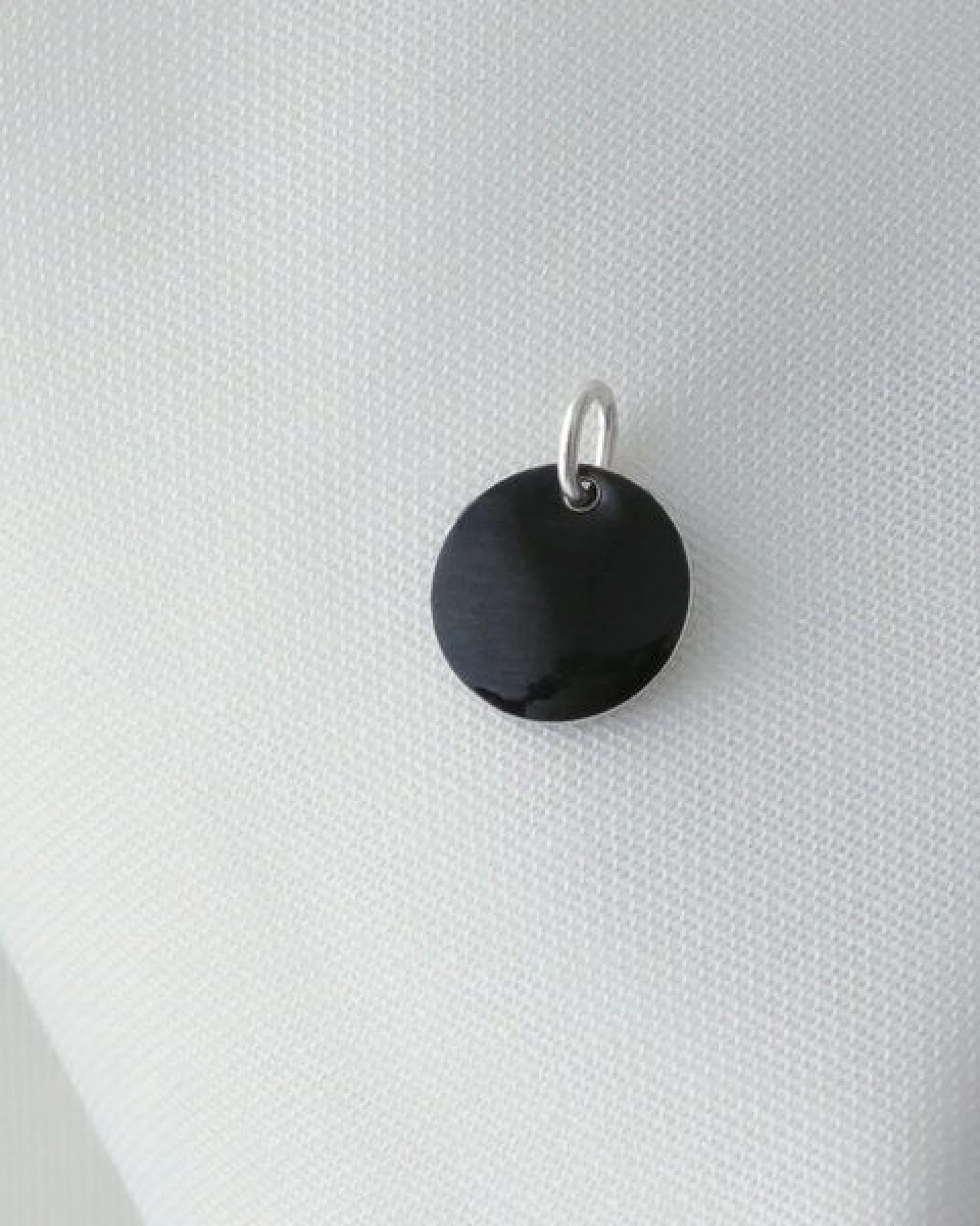 BELLYBIRD Jewellery Halskette - emailliertes Plättchen, Anhänger aus Silber mit Emaille – Ansicht 3