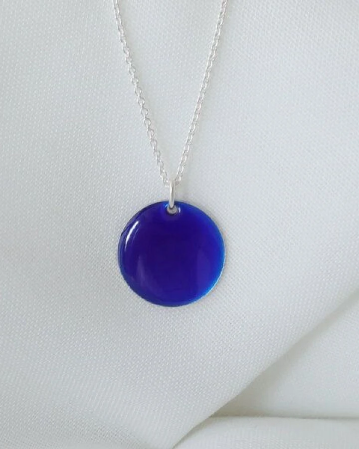 Blau