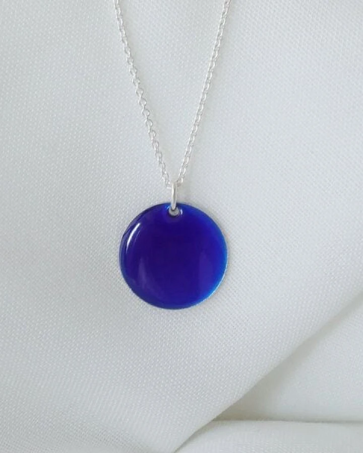Blau