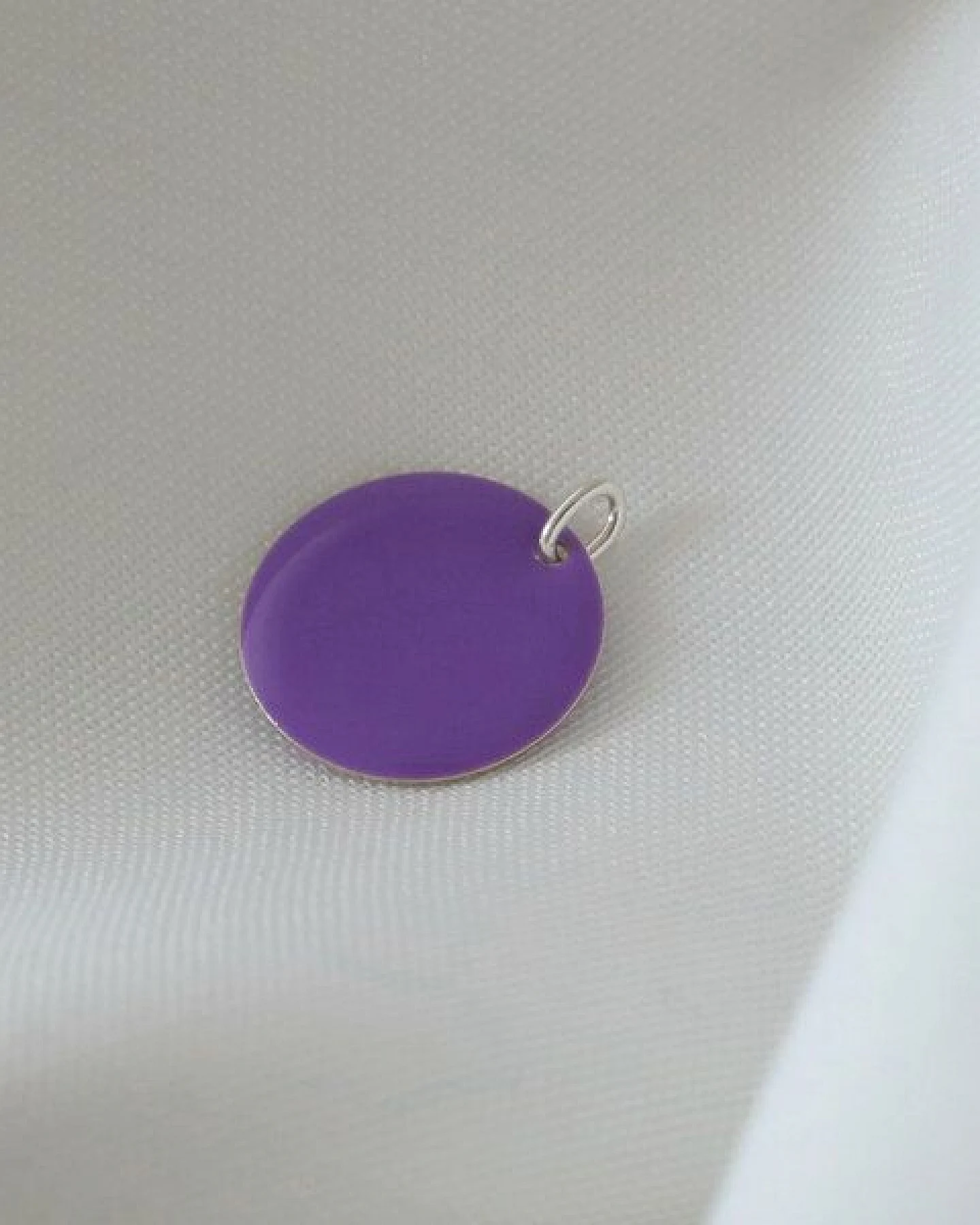 BELLYBIRD Jewellery Halskette - emailliertes Plättchen, Anhänger aus Silber mit Emaille – Ansicht 3