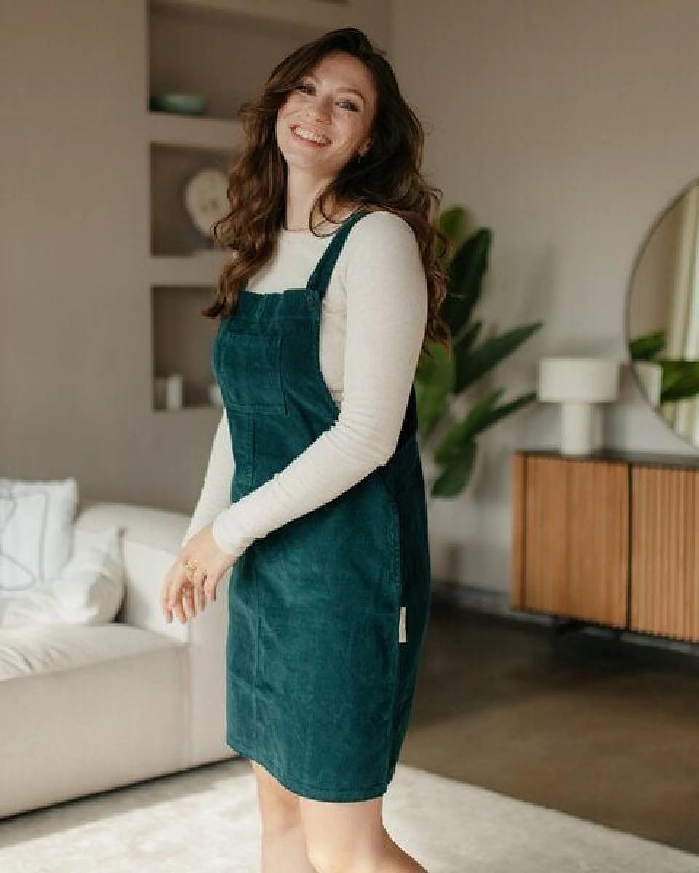 NORDLICHT Damen Cord Kleid Latzkleid aus 100% Bio-Baumwolle MIKA – Ansicht 3