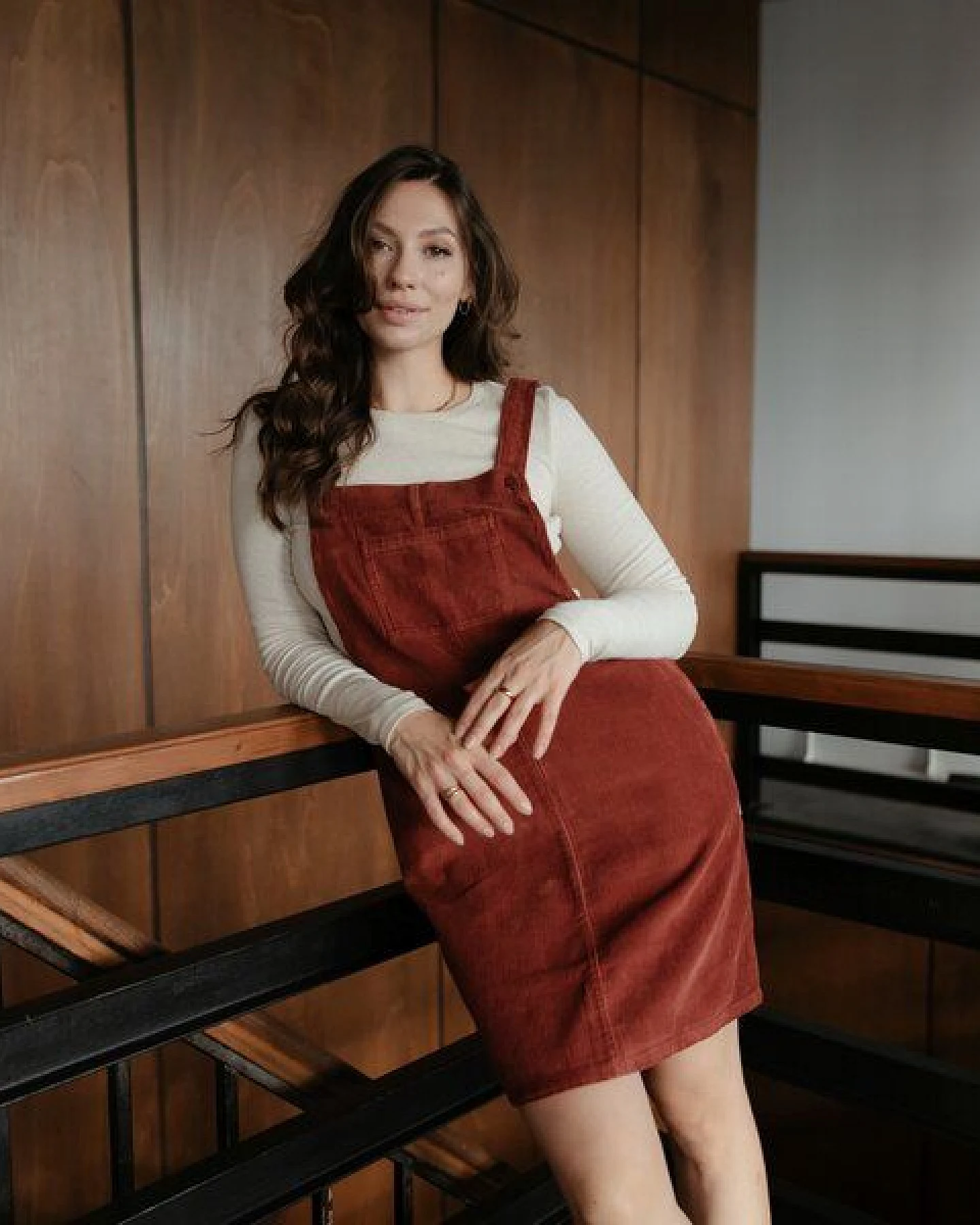 NORDLICHT Damen Cord Kleid Latzkleid aus 100% Bio-Baumwolle MIKA – Ansicht 3