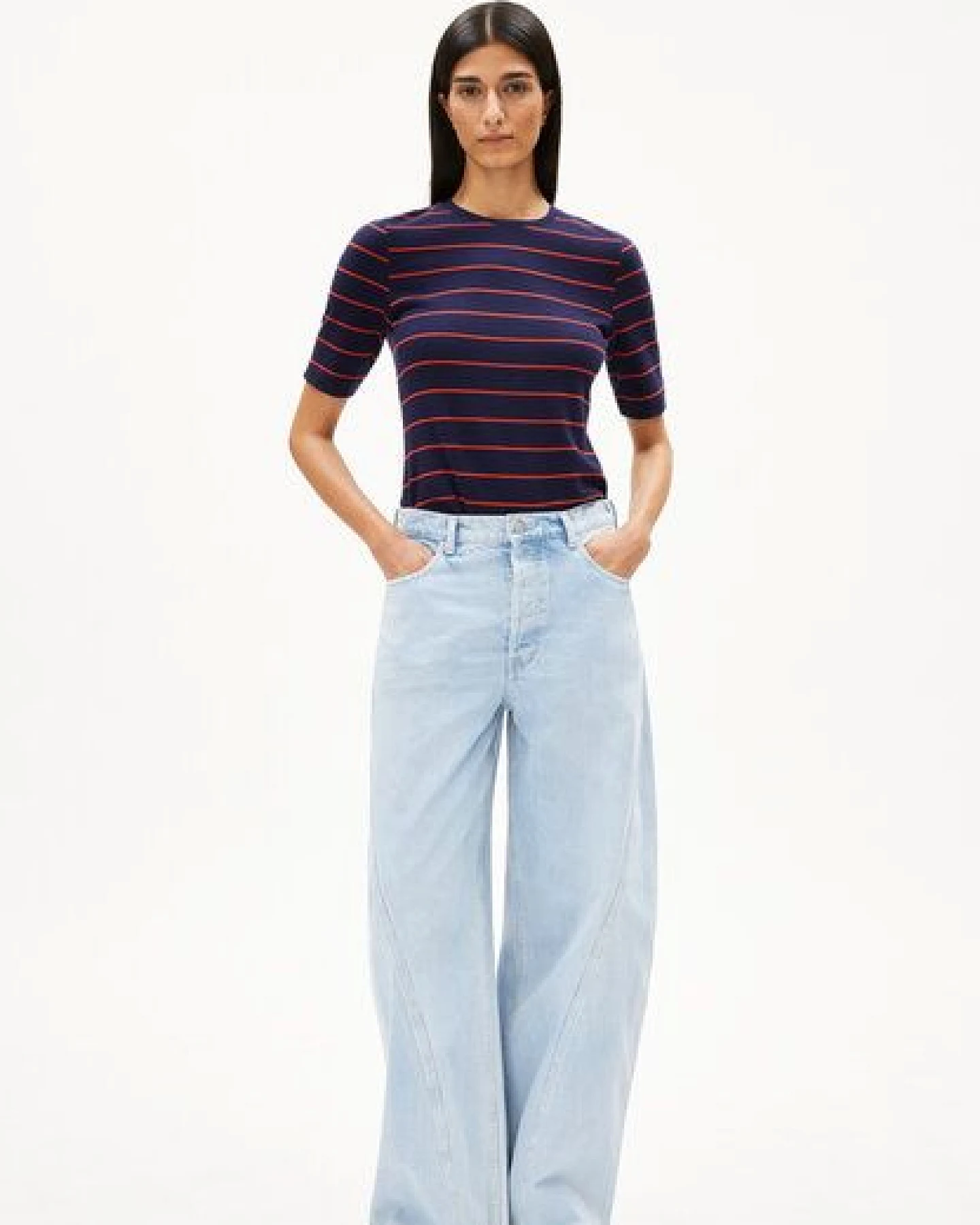 ARMEDANGELS JAANISARA FINE STRIPE Damen T-Shirt aus Bio-Baumwoll Mix – Ansicht 4
