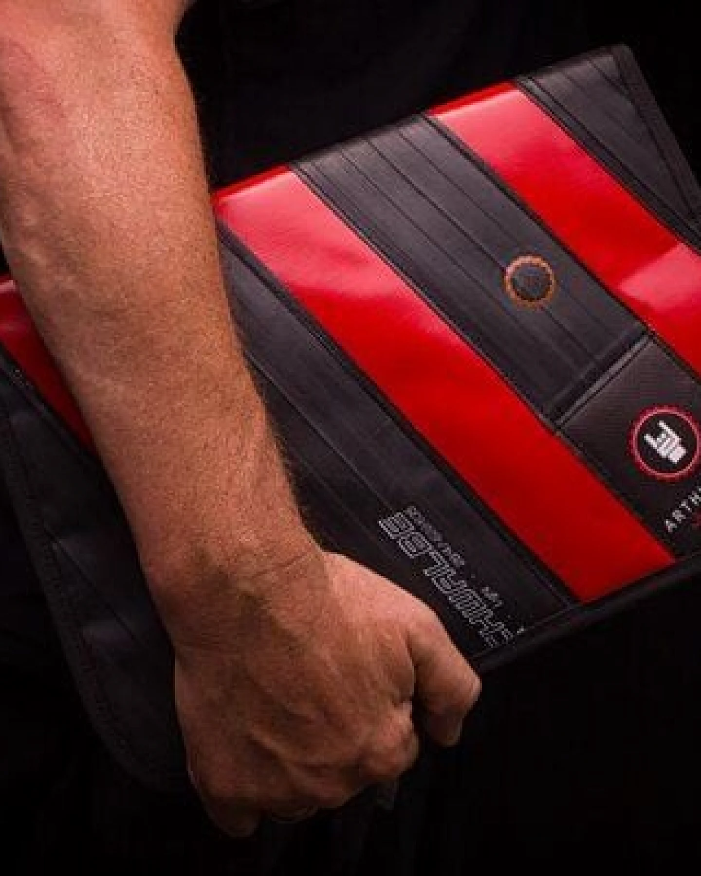 ARTHURKOPF gefütterte Laptoptasche mit Fahrradschlauch – Ansicht 3
