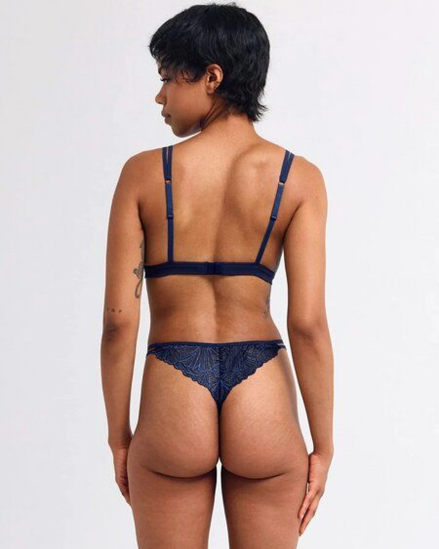 erlich textil Fluid Lace String mit Spitze, made in Europe – Ansicht 2