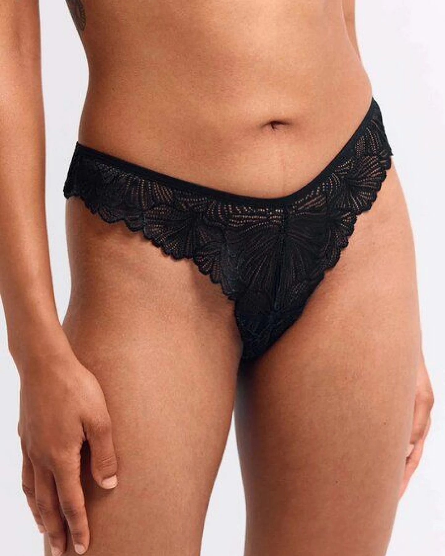 erlich textil Fluid Lace Brazil String mit Spitze, made in Europe – Ansicht 4