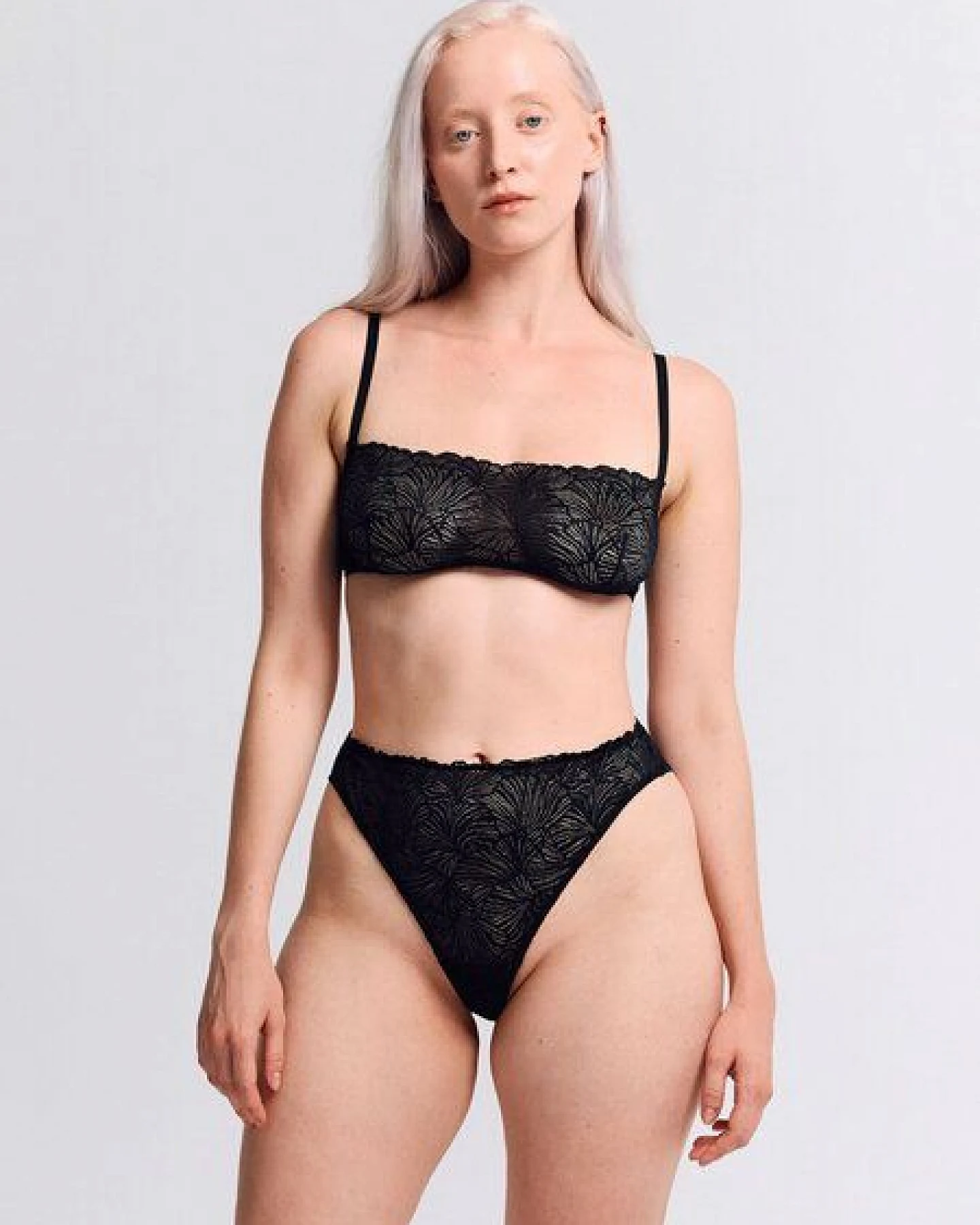erlich textil Fluid Lace High Waist Brazil String mit Spitze aus recyceltem Polyamid, made in Europe – Ansicht 3