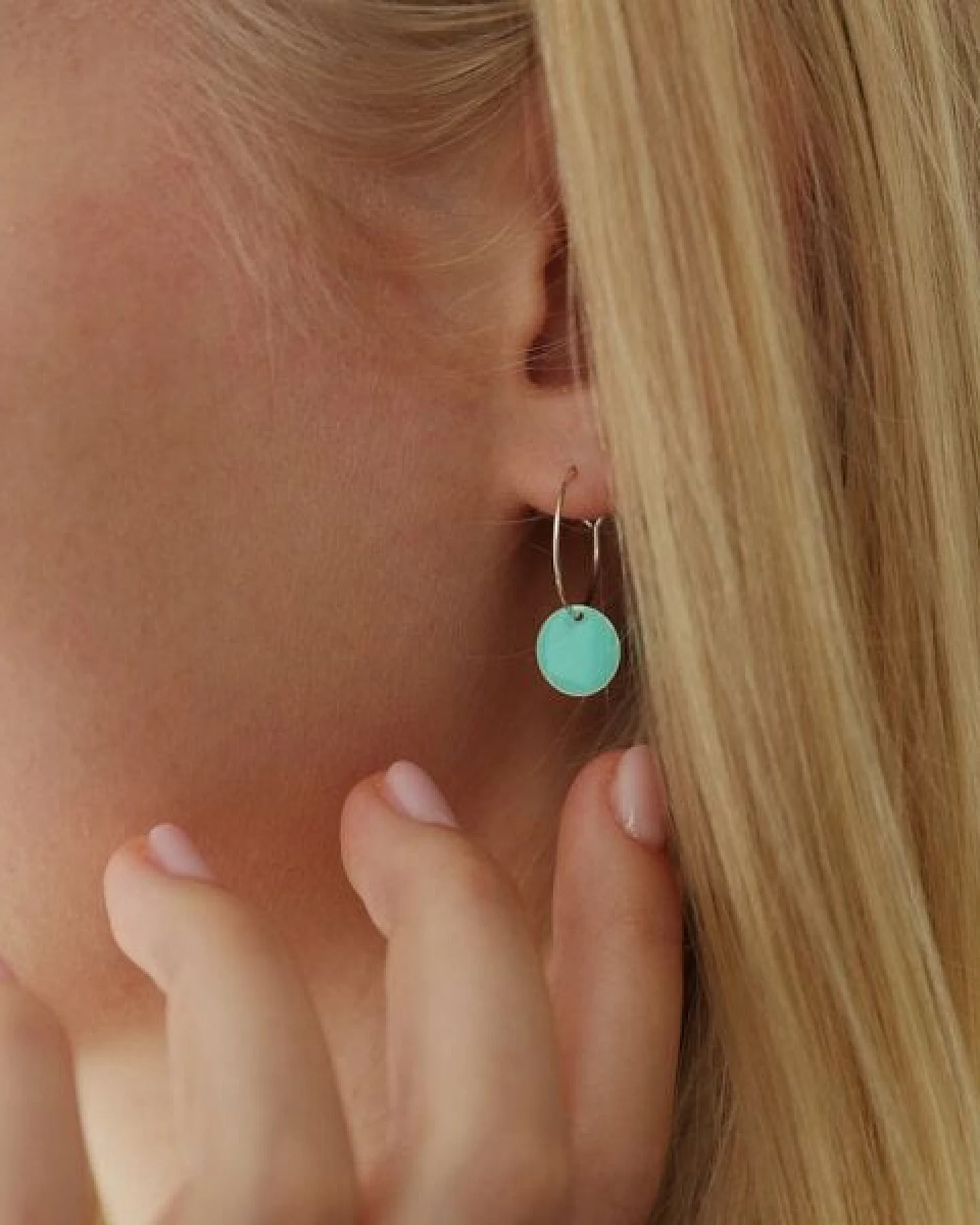 BELLYBIRD Jewellery Ohrringe - emailliertes Plättchen, Anhänger aus Silber mit Emaille – Ansicht 4