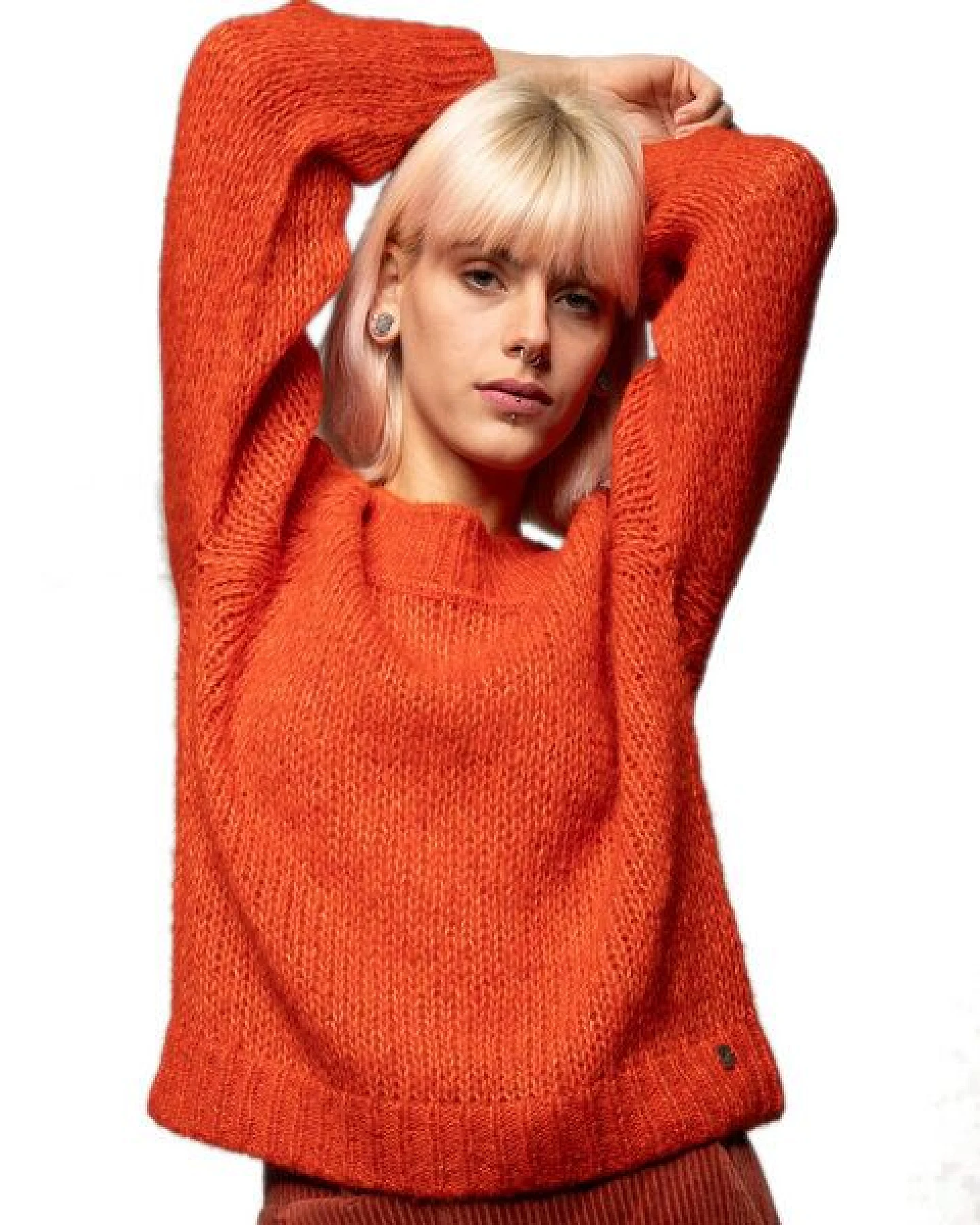 Alma & Lovis flauschiger Pullover aus Alpaka und Baumwolle – Ansicht 2