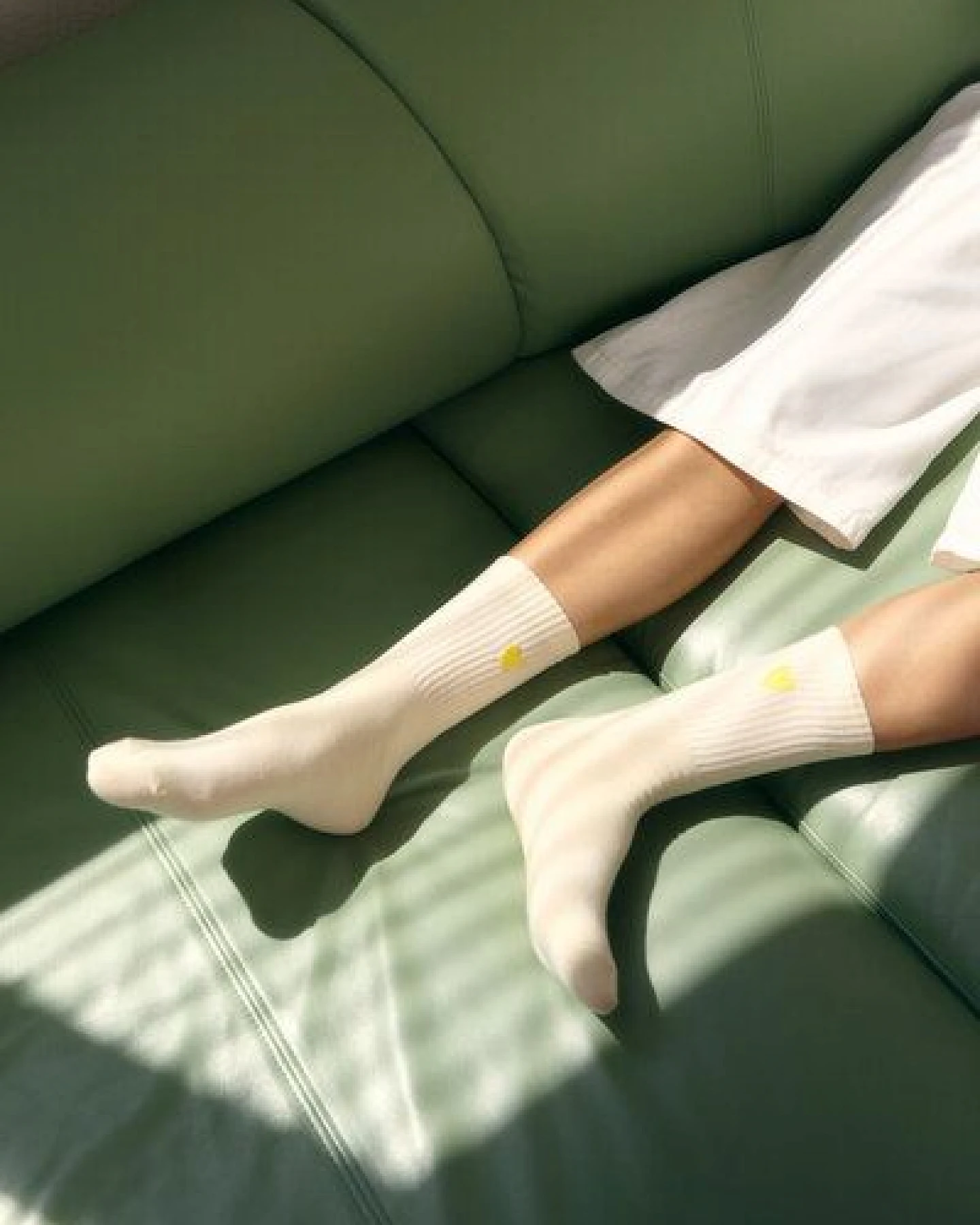 Jutelaune Yellow Heart Socks - GRS und OEKO-TEX Zertifizierungen – Ansicht 3