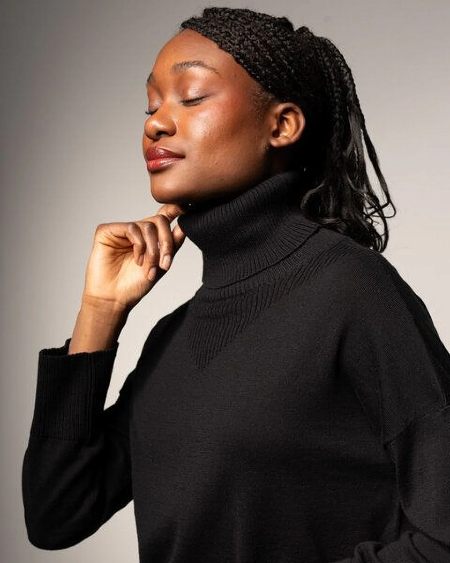 Alma & Lovis Feiner Rollkragen-Strickpullover aus Cotton-Wool-Mix – Ansicht 2