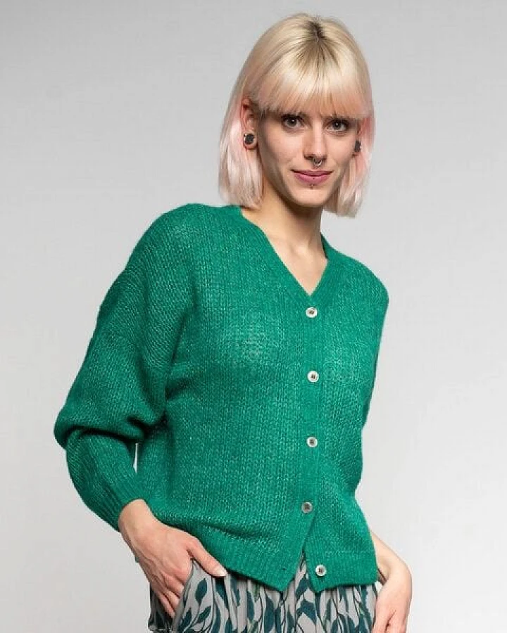 Alma & Lovis Leichte Strickjacke aus feinem Alpakagarn