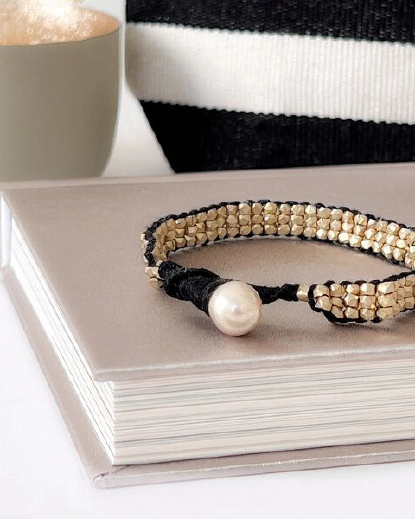 KIKOONI Dokra Armband "Thin Snake" – Ansicht 2