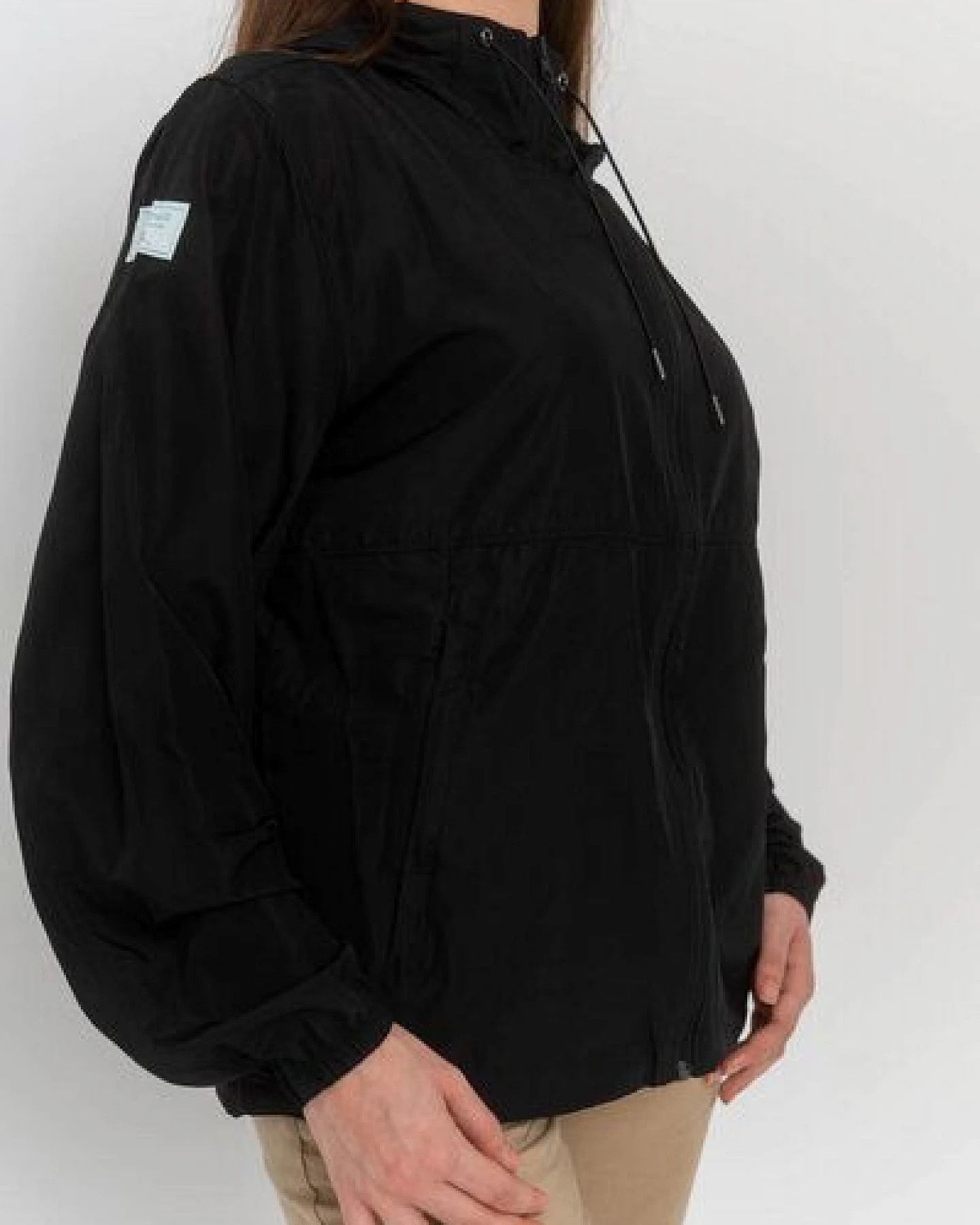 Greener Aerides leichte Windjacke mit Kapuze aus recyceltem Material – Ansicht 4