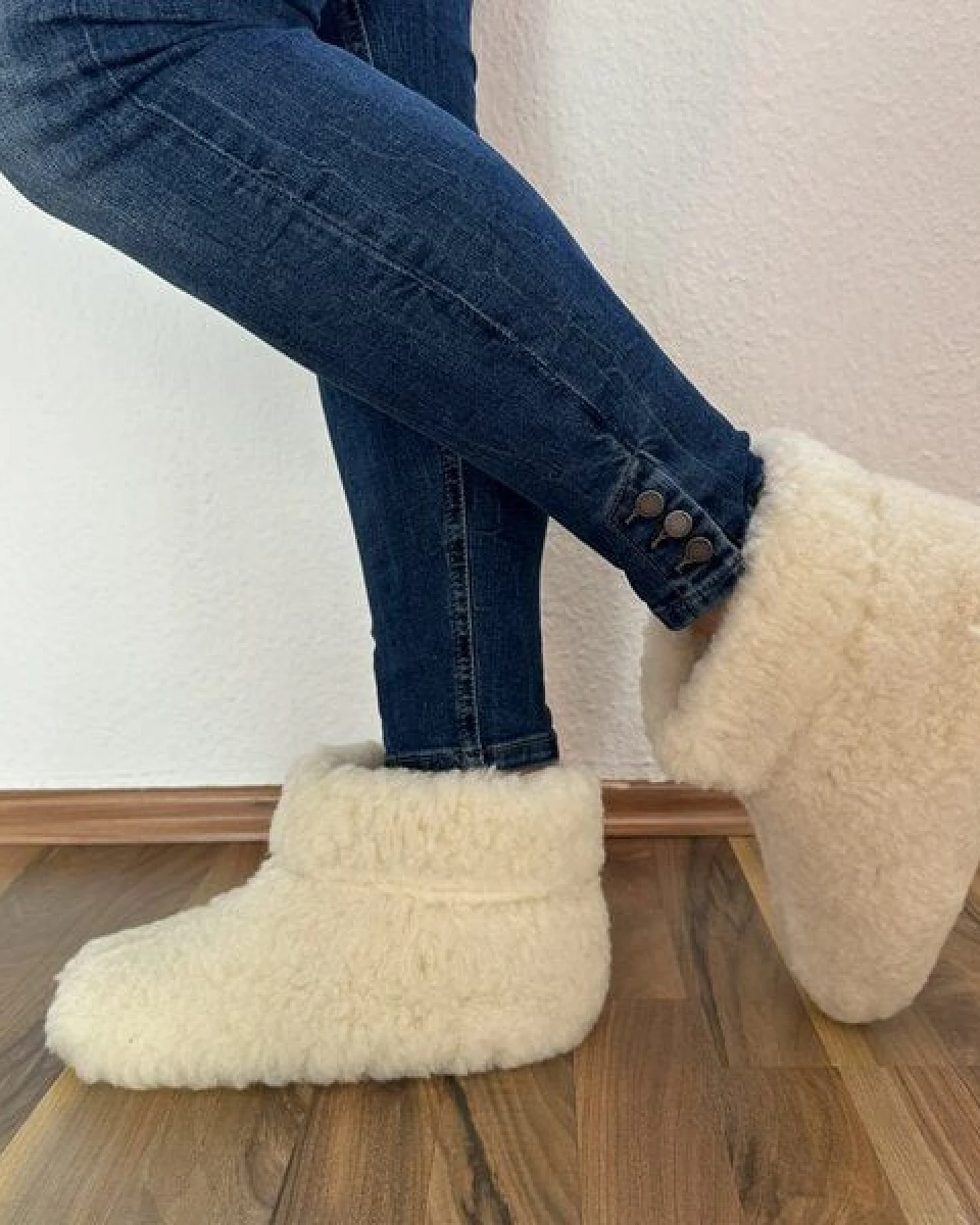 Home & Joy Hüttenschuhe hohe Hausschuhe Schaf-wolle warm Herbst Winter unisex – Ansicht 4