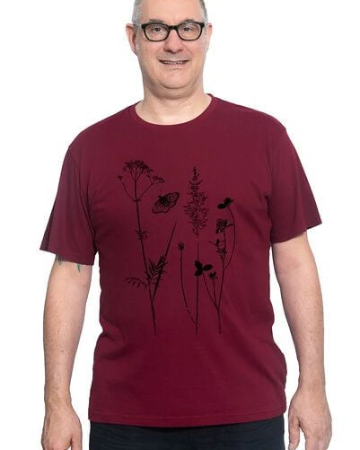 Hirschkind Männershirt "Schmetterlingswiese" weinrot - Handbedruckt in Berlin