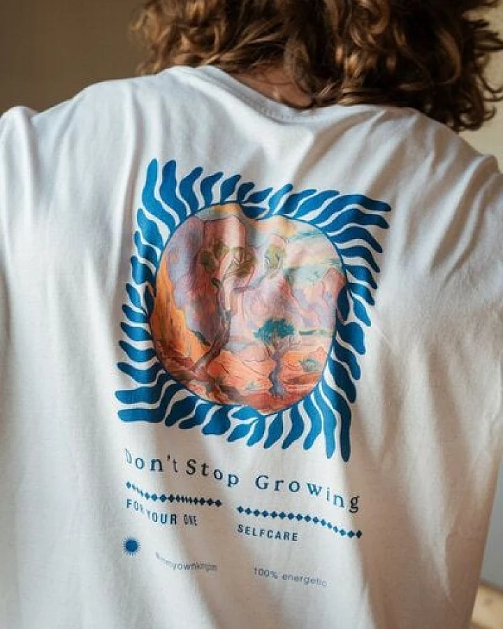 Kultgut NEW Upcycling Generation- Artdesign - Bioshirt / Dont Stop Growing