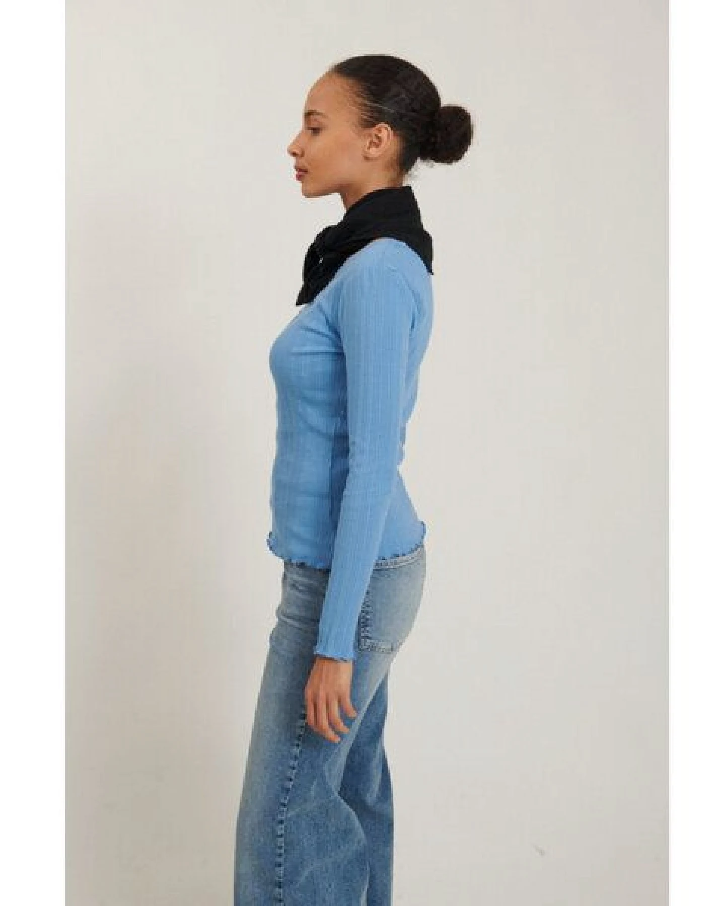 Basic Apparel High Neck Langarm Shirt SCALA aus Bio-Baumwolle – Ansicht 2
