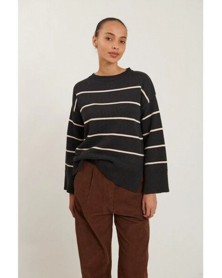 Basic Apparel Gestreifter Pullover WINIE aus Bio-Baumwolle