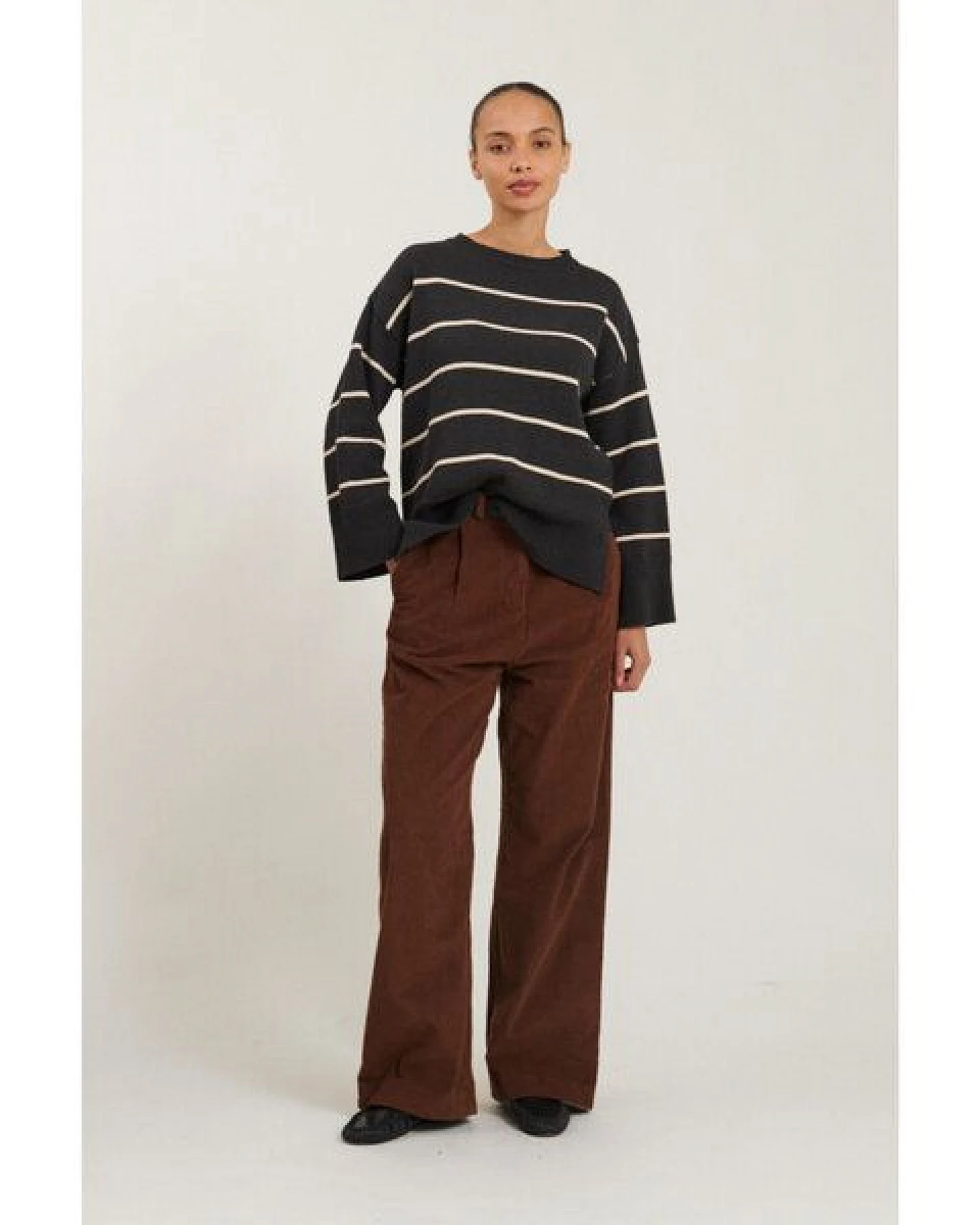 Basic Apparel Gestreifter Pullover WINIE aus Bio-Baumwolle – Ansicht 4