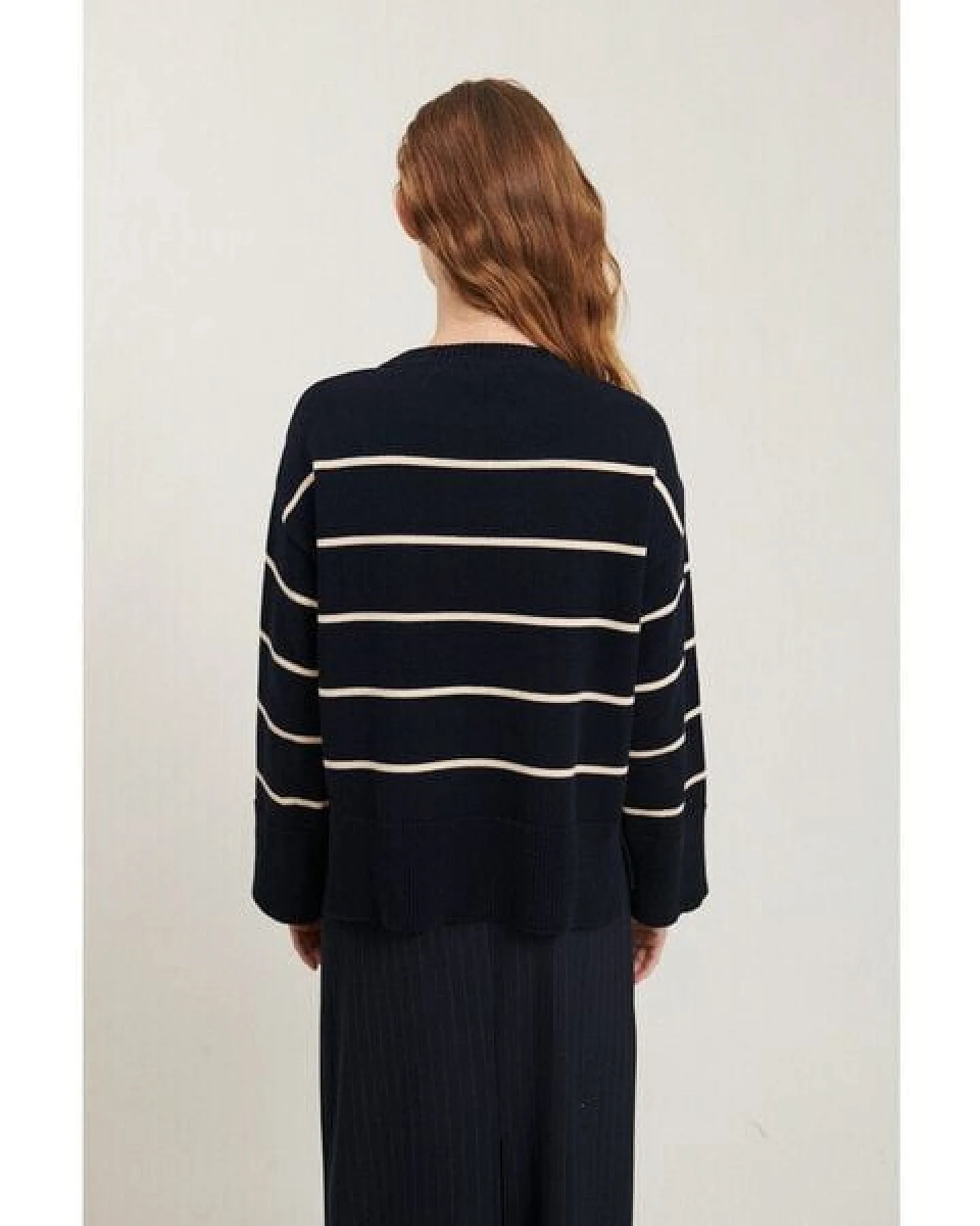 Basic Apparel Gestreifter Pullover WINIE aus Bio-Baumwolle – Ansicht 4