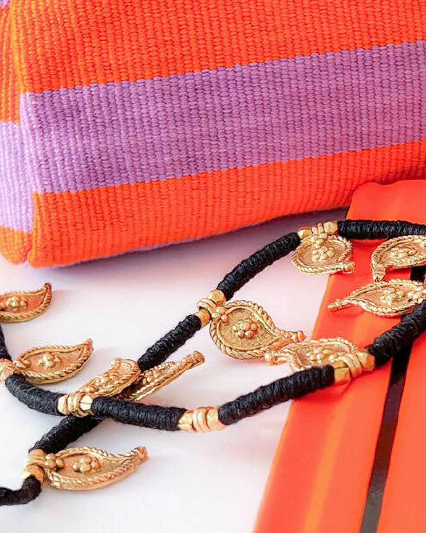 KIKOONI Dokra Kette "Teardrops" – Ansicht 3