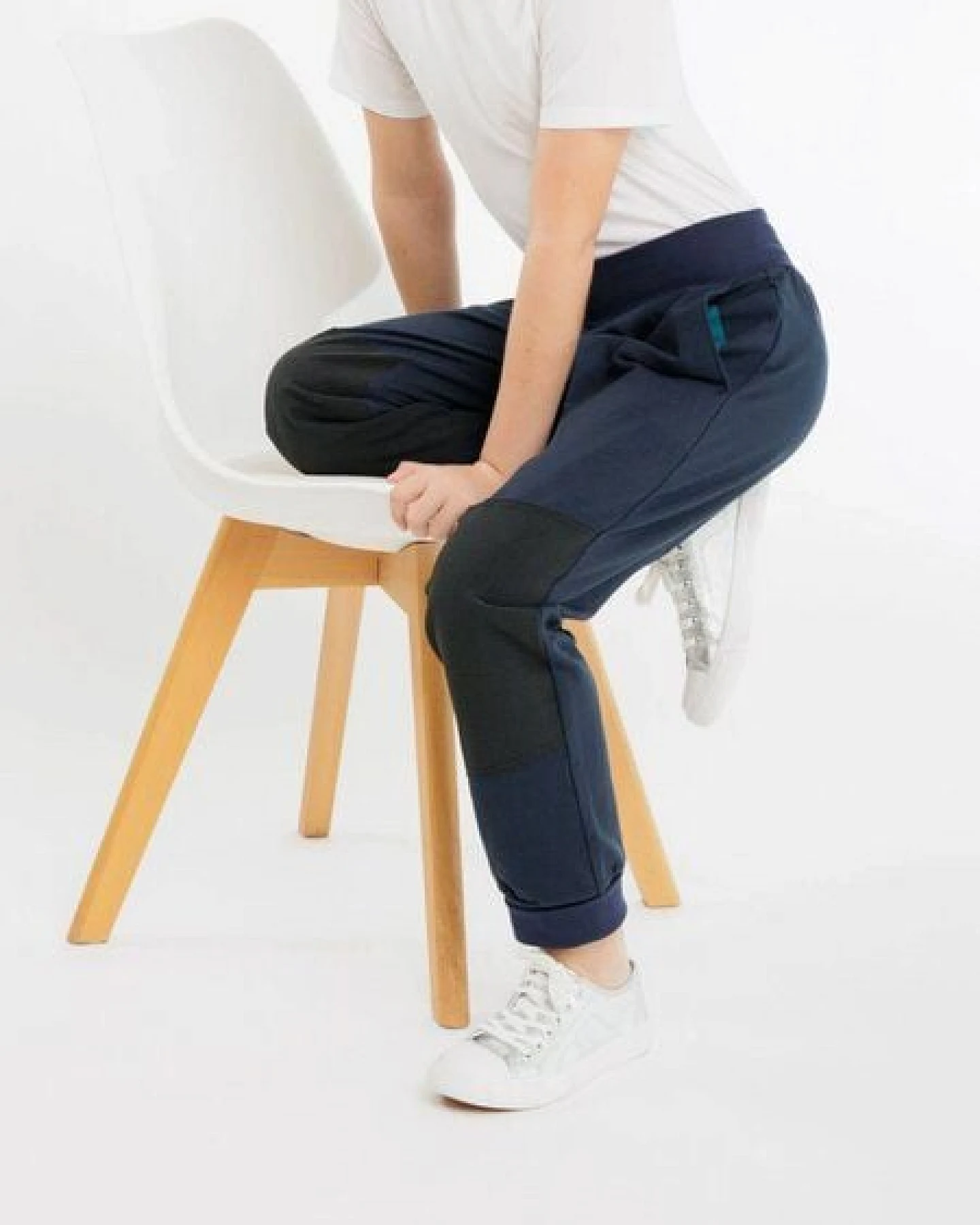 Babbily Verstellbare Thermohose aus Bio-Baumwolle mit verstärkten Knien - mitwachsend – Ansicht 3