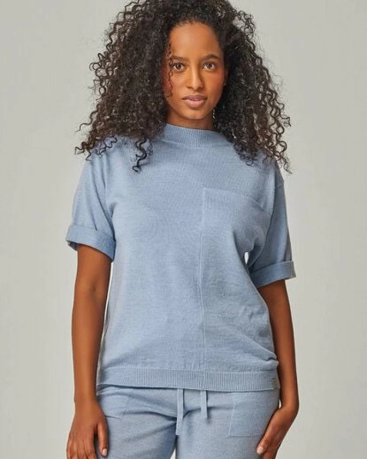Blau