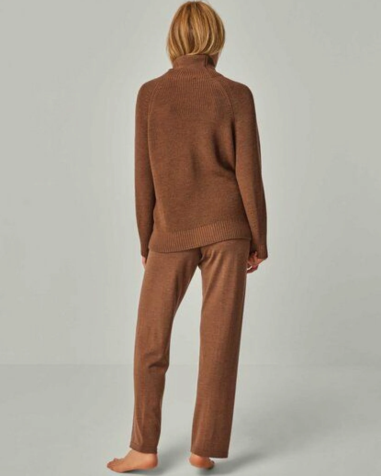 YOU LOOK PERFECT Merino Loungewear Set „Strickpullover Eve & Strickhose Elisa" – Ansicht 3