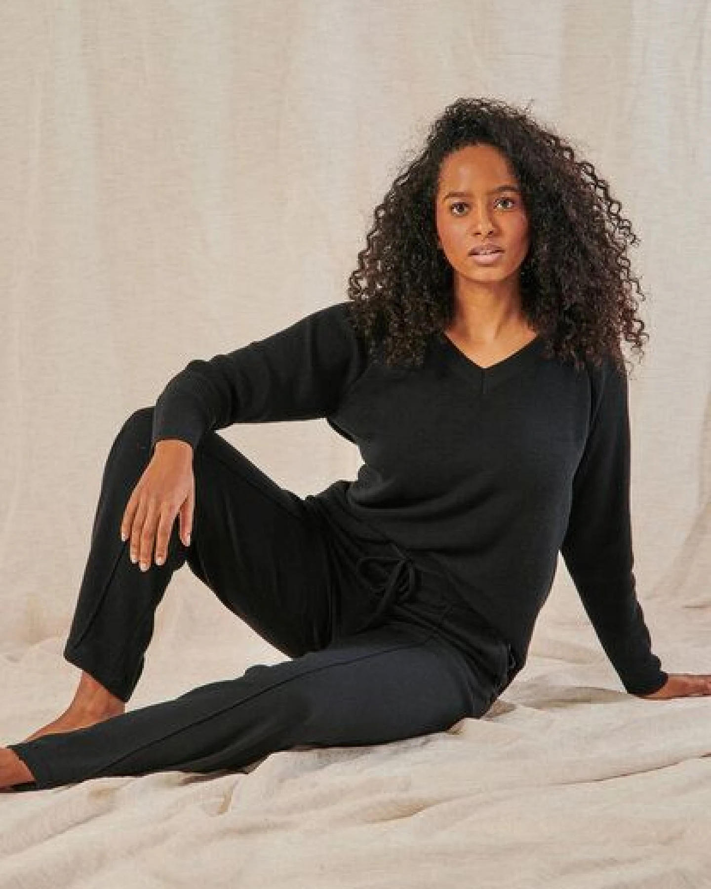 YOU LOOK PERFECT Merino Loungewear Set „Strickpullover Dorina & Strickhose Elisa" – Ansicht 2