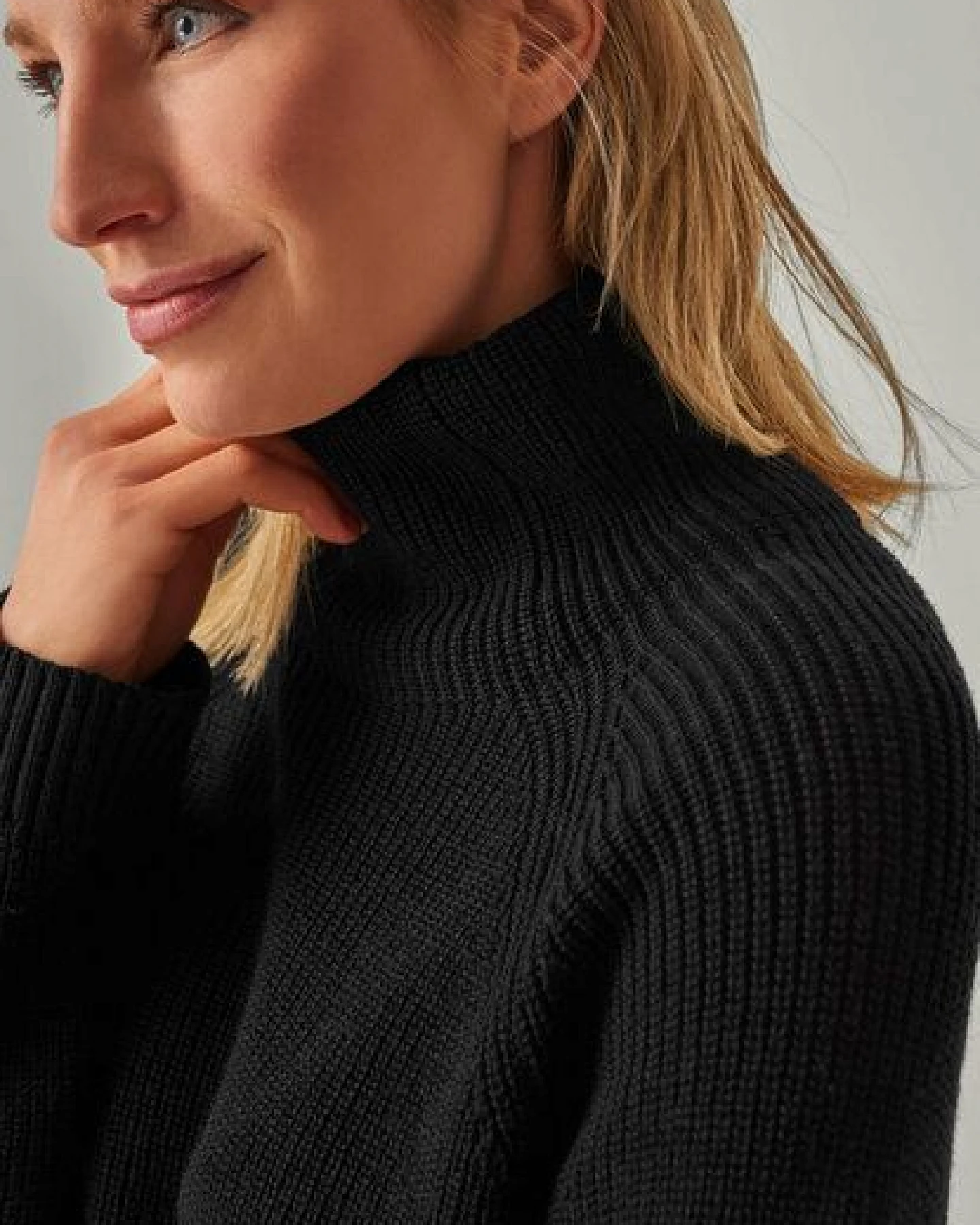YOU LOOK PERFECT Merino Loungewear Set „Strickpullover Eve & Strickhose Bella" – Ansicht 4