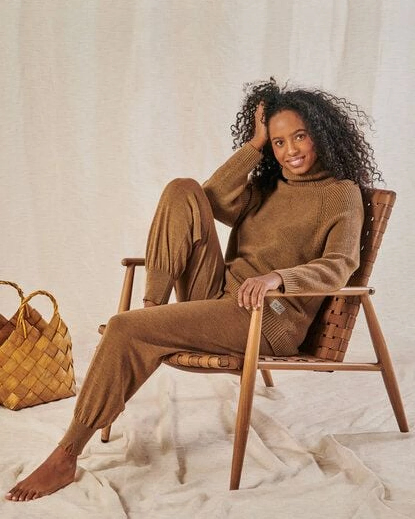 YOU LOOK PERFECT Merino Loungewear Set „Strickpullover Eve & Strickhose Bella" – Ansicht 2