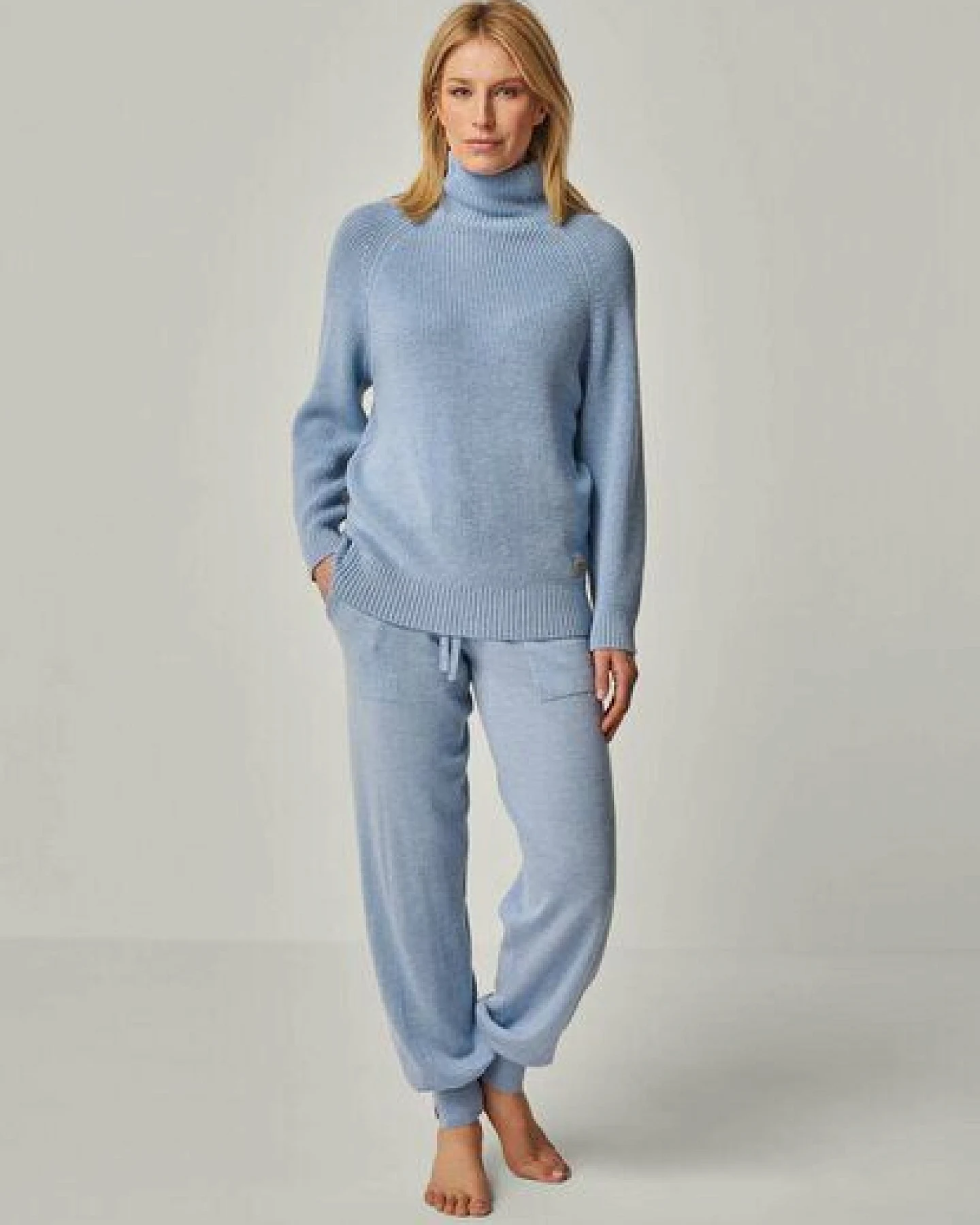 YOU LOOK PERFECT 100% Merino Rollkragenpullover "Eve" – Ansicht 4