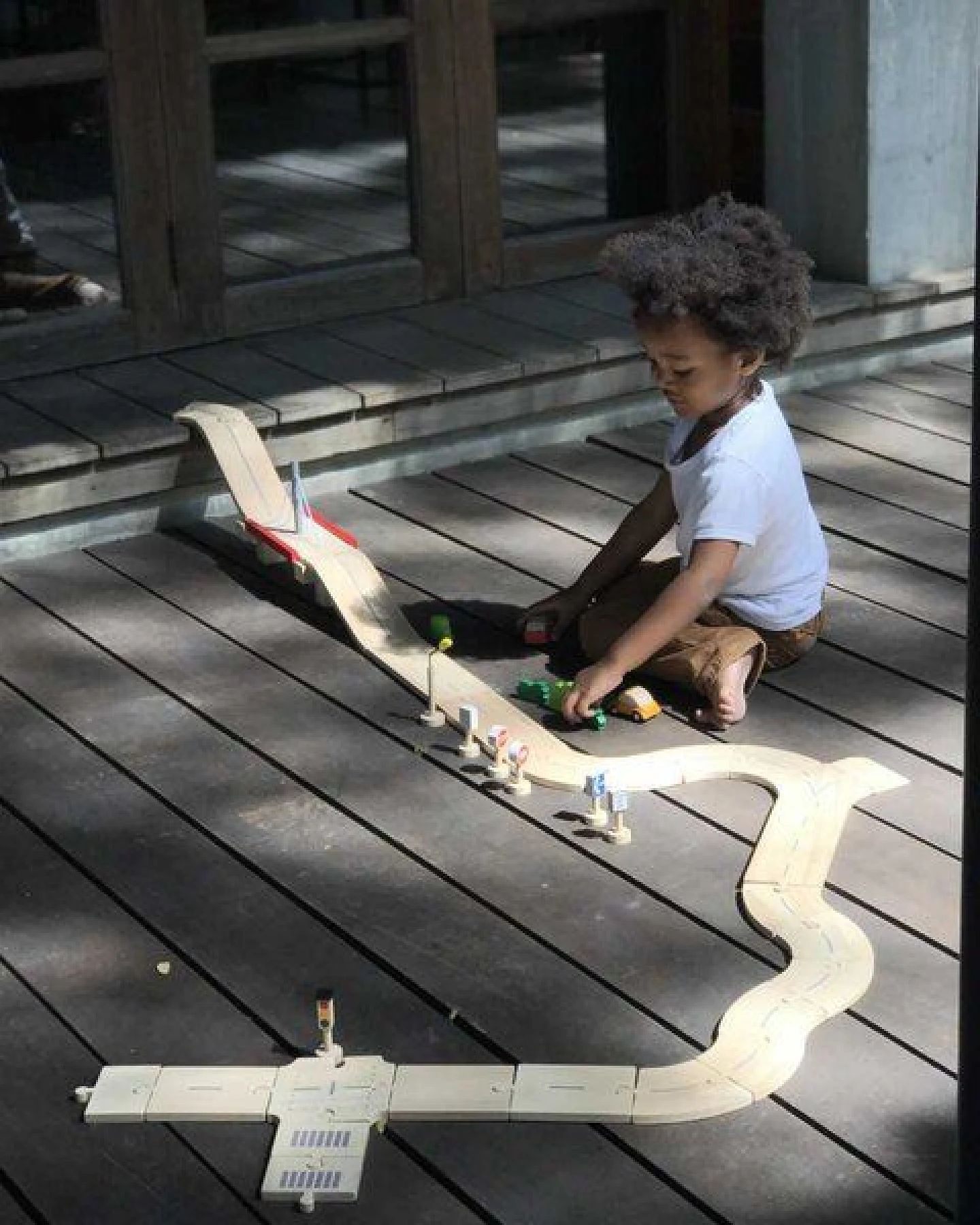 Plantoys Straßensystem aus Holz – Ansicht 4