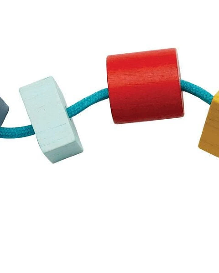 Plantoys Fädelspiel aus Holz "geometrische Formen"